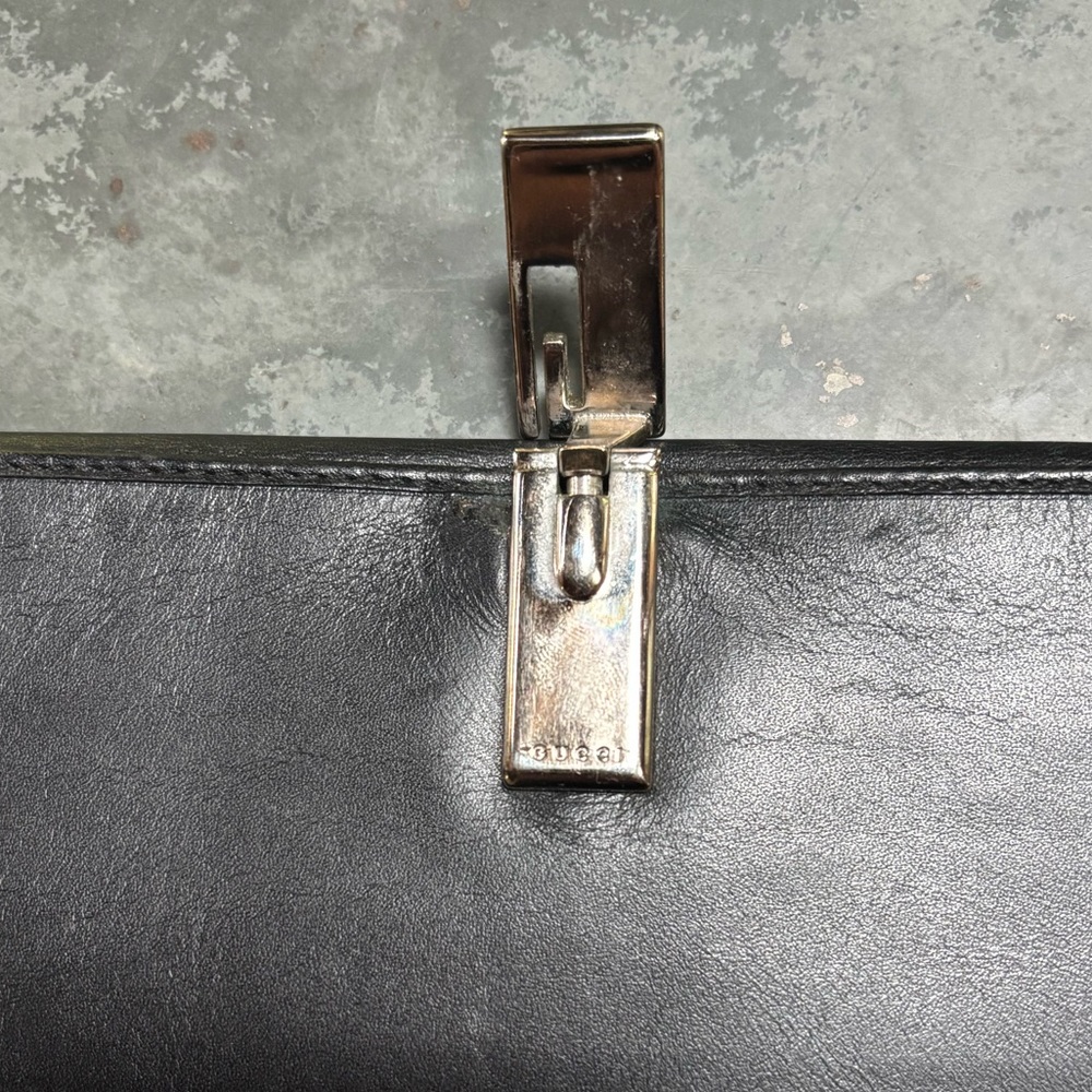 Vintage Gucci Leather Wallet - Picture 9 of 13